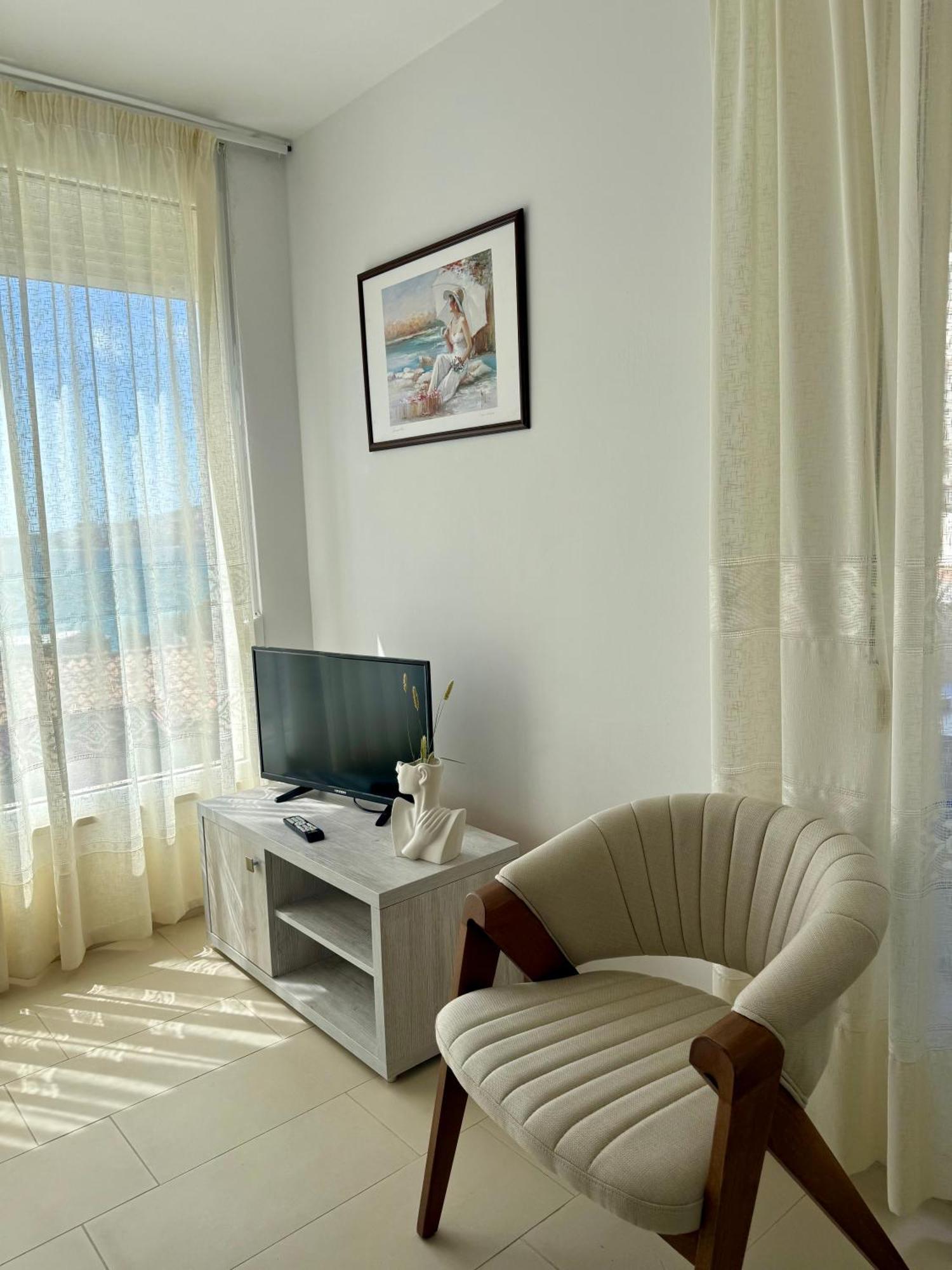 Bellavista Apartments Bougainville Bay Saranda Kültér fotó