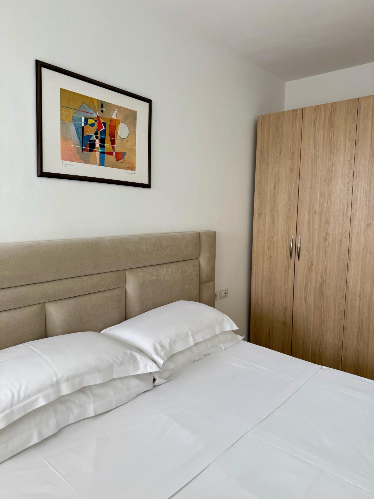 Bellavista Apartments Bougainville Bay Saranda Kültér fotó