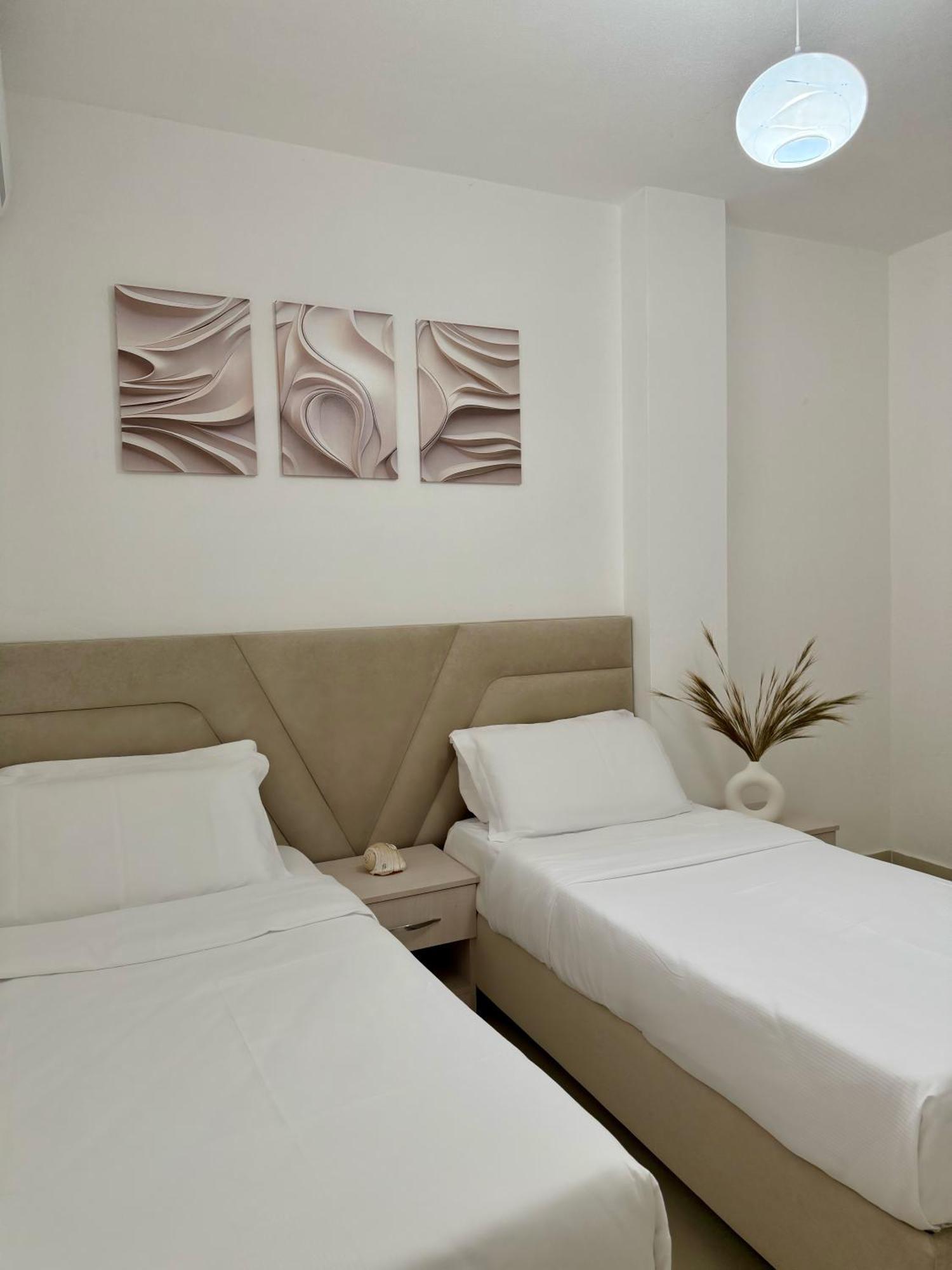 Bellavista Apartments Bougainville Bay Saranda Kültér fotó